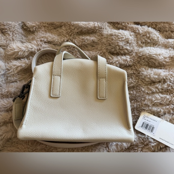 RARE Away Everywhere Mini Cream White Bag Cafe Edit